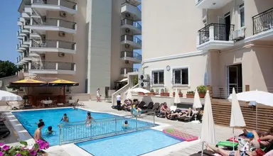 Riviera Hotel & Spa