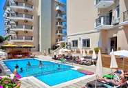 Riviera Hotel & Spa