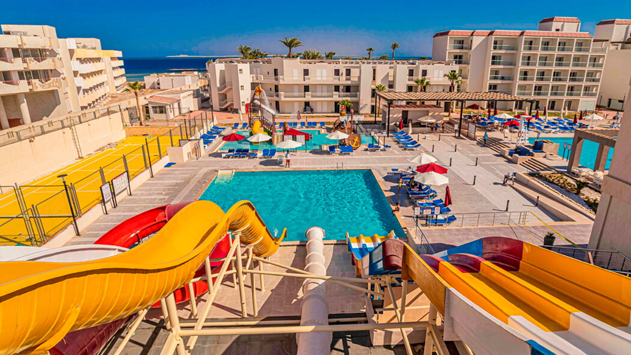 Riviera Plaza Abu Soma