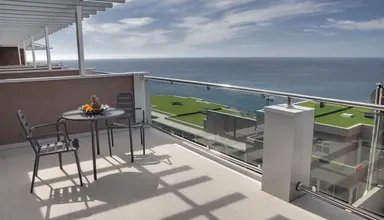 Riviera Vista