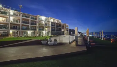 Riviera Vista