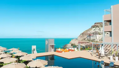 Riviera Vista