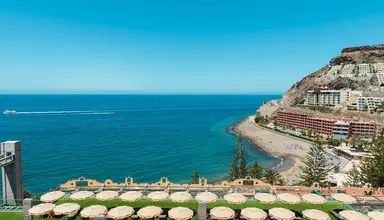 Riviera Vista