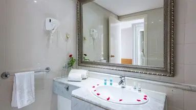 Riviera 