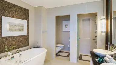Rixos Marina Abu Dhabi (ex. Fairmont Marina)