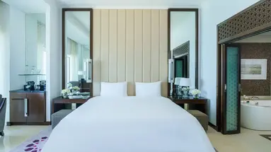 Rixos Marina Abu Dhabi (ex. Fairmont Marina)