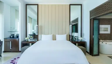 Rixos Marina Abu Dhabi (ex. Fairmont Marina)