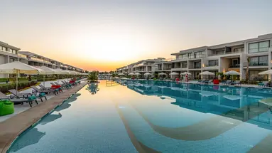 Rixos Premium Magawish Bay View