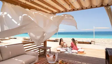 Rixos Premium Magawish Suites & Villas