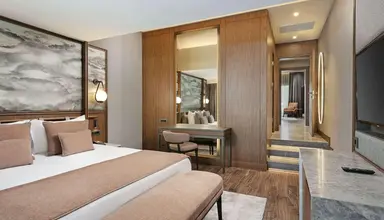 Rixos Sungate