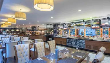 Rixos Sungate