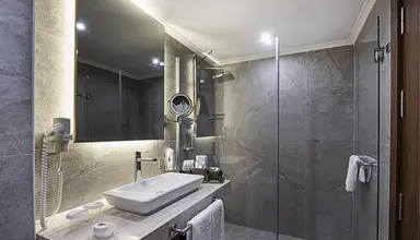 Rixos Sungate