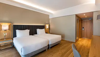 Rixos Sungate