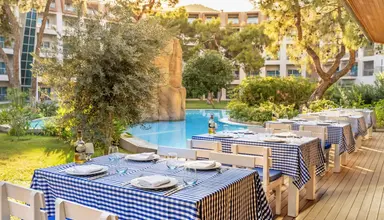 Rixos Sungate