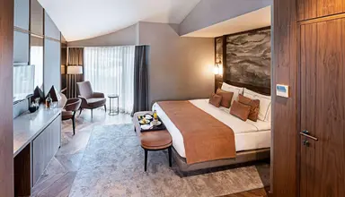 Rixos Sungate