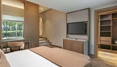 Rixos Sungate