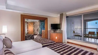 Rixos Sungate