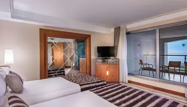 Rixos Sungate