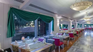 Rixos Sungate