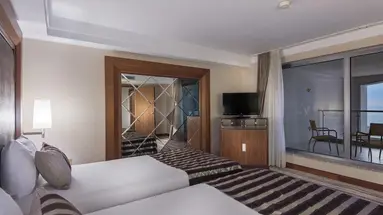 Rixos Sungate