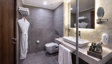 Rixos Sungate