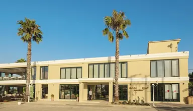 Robolla Beach