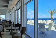 Roca Mar Royal Orchid