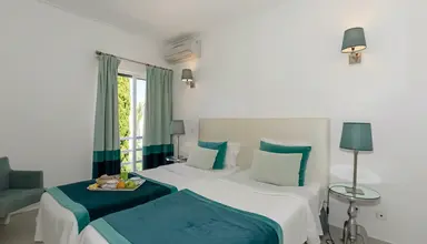 Rocha Brava Village Resort