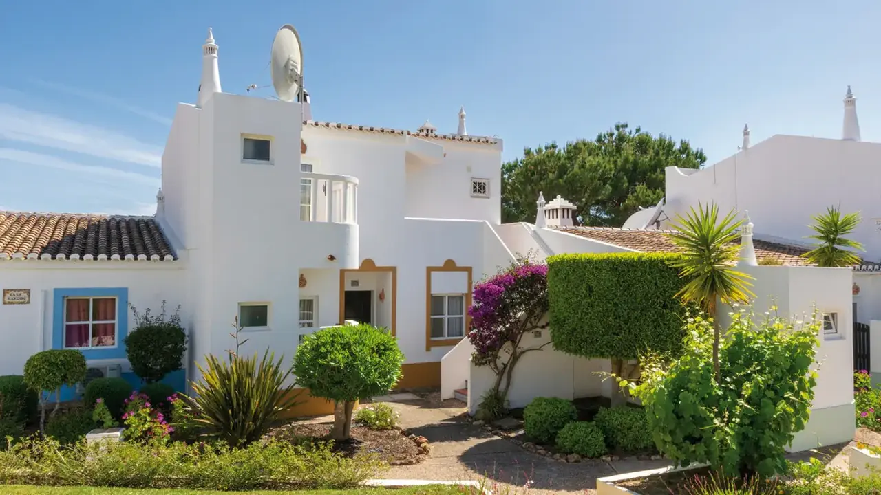 Rocha Brava Village Resort
