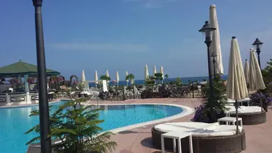 Rocks & Casino