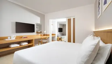 Roda Beach Resort & SPA