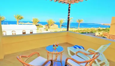 Rohanou Beach Resort & Ecolodge