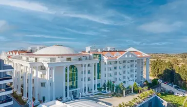Roma Beach Resort