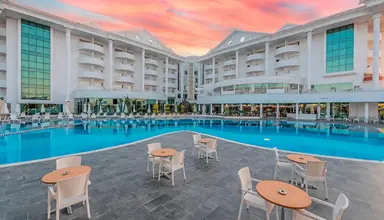Roma Beach Resort