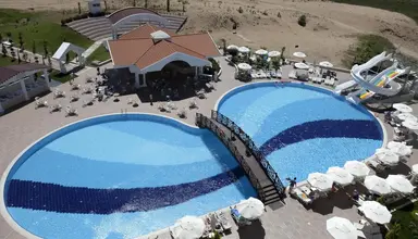 Roma Beach Resort