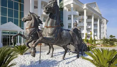 Roma Beach Resort