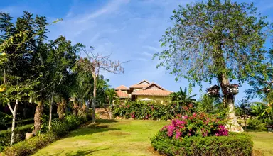 Romana Resort & Spa
