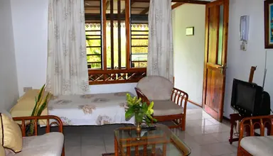 Romance Bungalow
