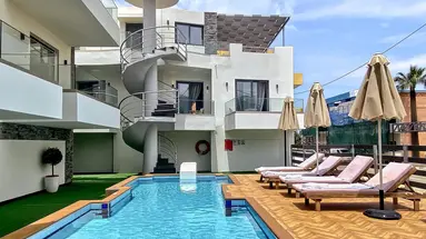 Romanias Apartments