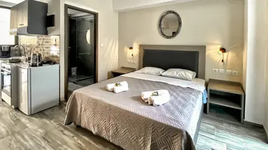 Romanias Apartments