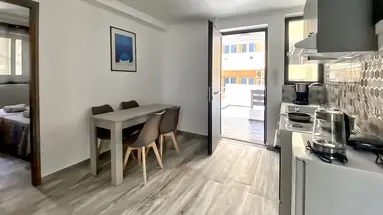 Romanias Apartments