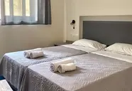Romanias Apartments
