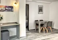Romanias Apartments