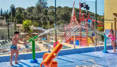Rosamar Garden Resort