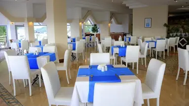 Roseira Beach Resort