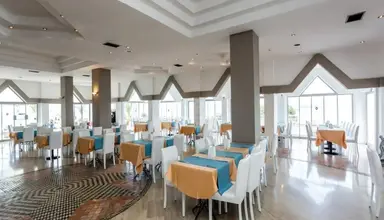 Roseira Beach Resort