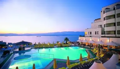 Roseira Beach Resort