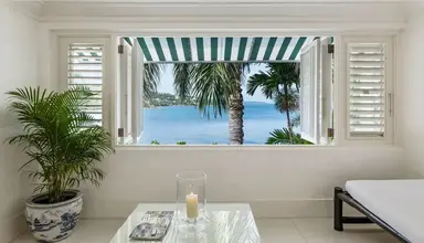 Round Hill & Villas