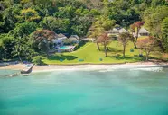 Round Hill & Villas