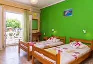 Roussas Studios and Apartments